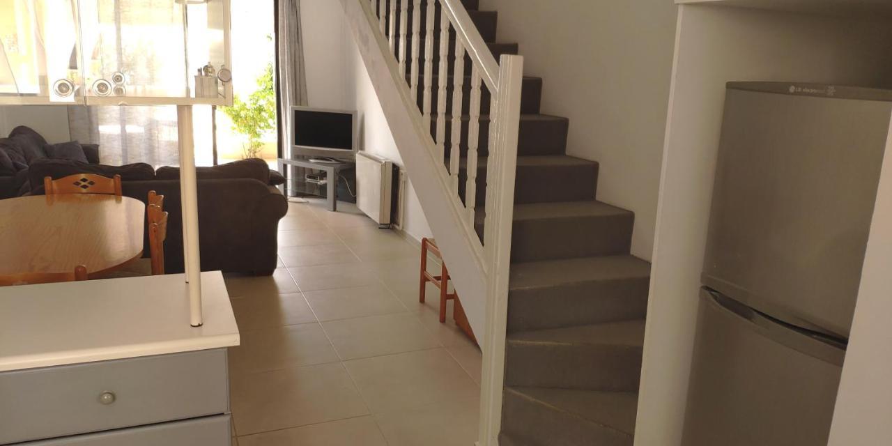 Villa Isabella Townhouse Paphos Exterior foto