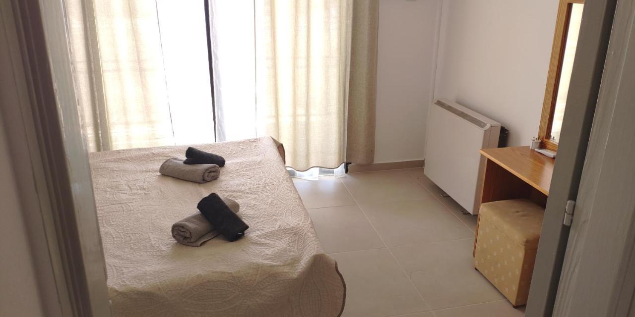 Villa Isabella Townhouse Paphos Exterior foto