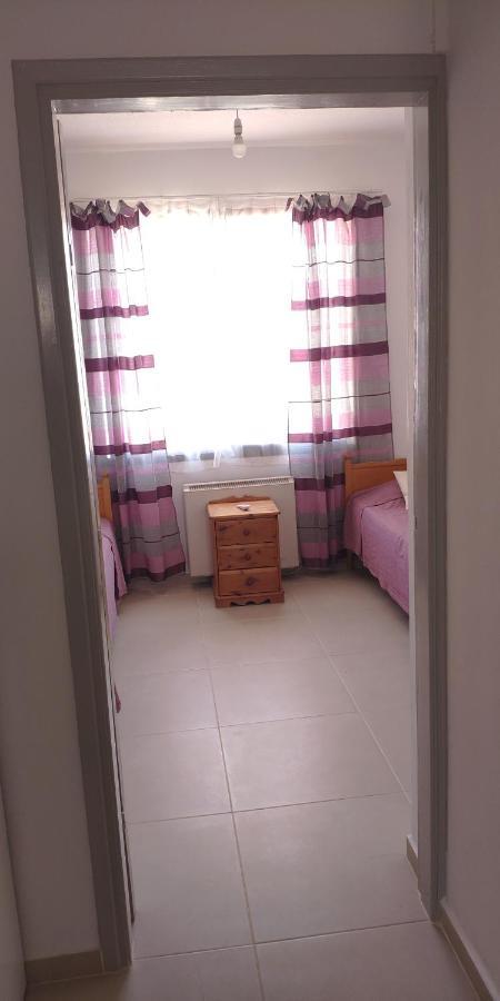 Villa Isabella Townhouse Paphos Exterior foto